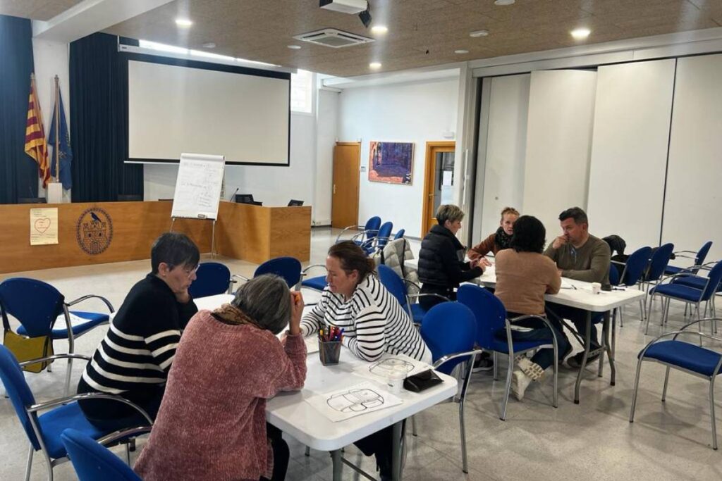 INSTITUCIONS- Competencies Emprenedores- Tossa